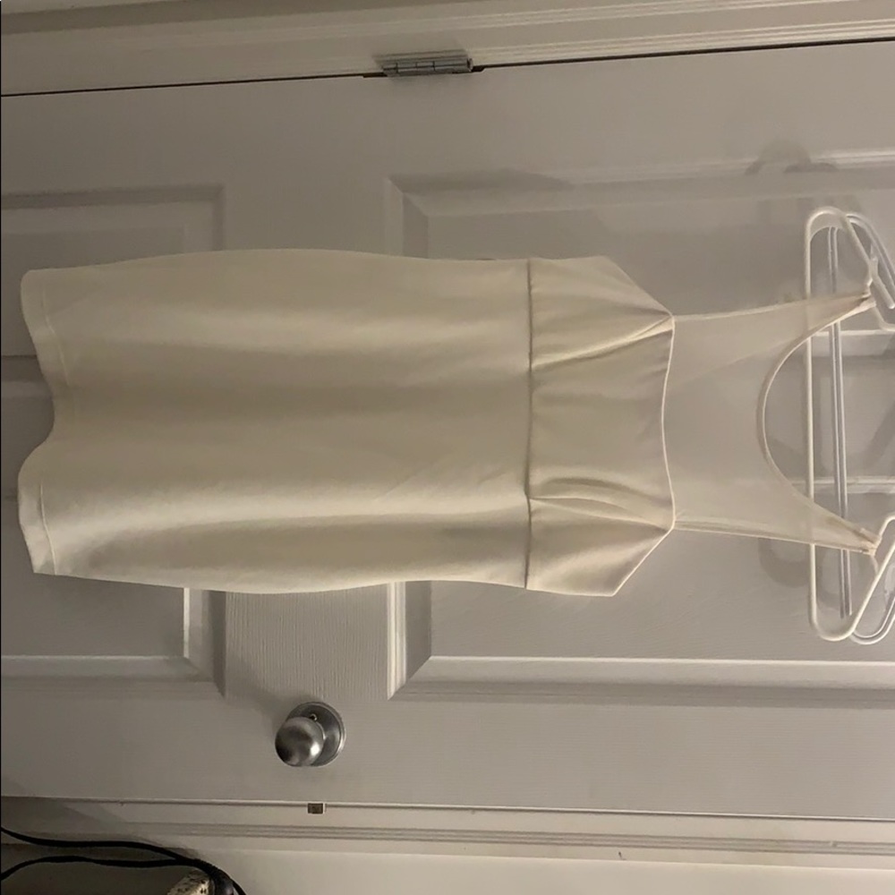White dress￼